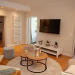 Wohnraum Gaeste- & Boardinghaus Hotel 3*