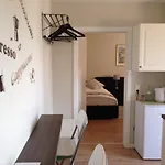 Wohnraum Gaeste- & Boardinghaus Отель Gusterath