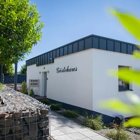 Wohnraum Gaeste- & Boardinghaus Hotel 3*
