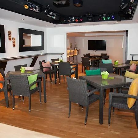 Wohnraum Gaeste- & Boardinghaus 3*