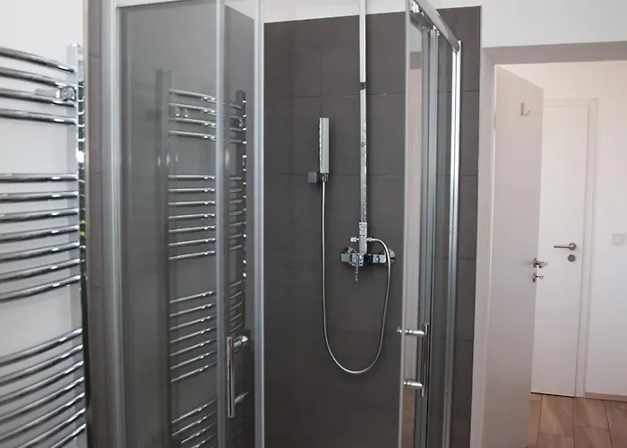 ホテル Wohnraum Gaeste- & Boardinghaus Gusterath