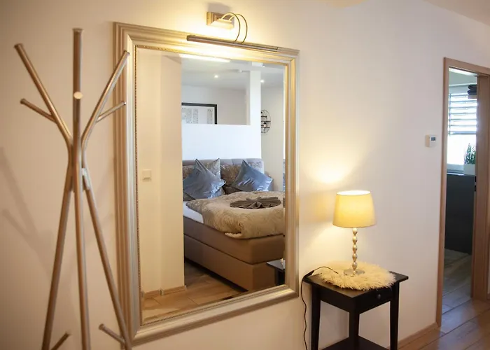 Wohnraum Gaeste- & Boardinghaus 3*