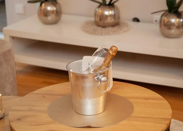 ホテル Wohnraum Gaeste- & Boardinghaus 3*