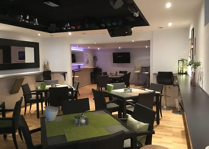 Wohnraum Gaeste- & Boardinghaus 3*